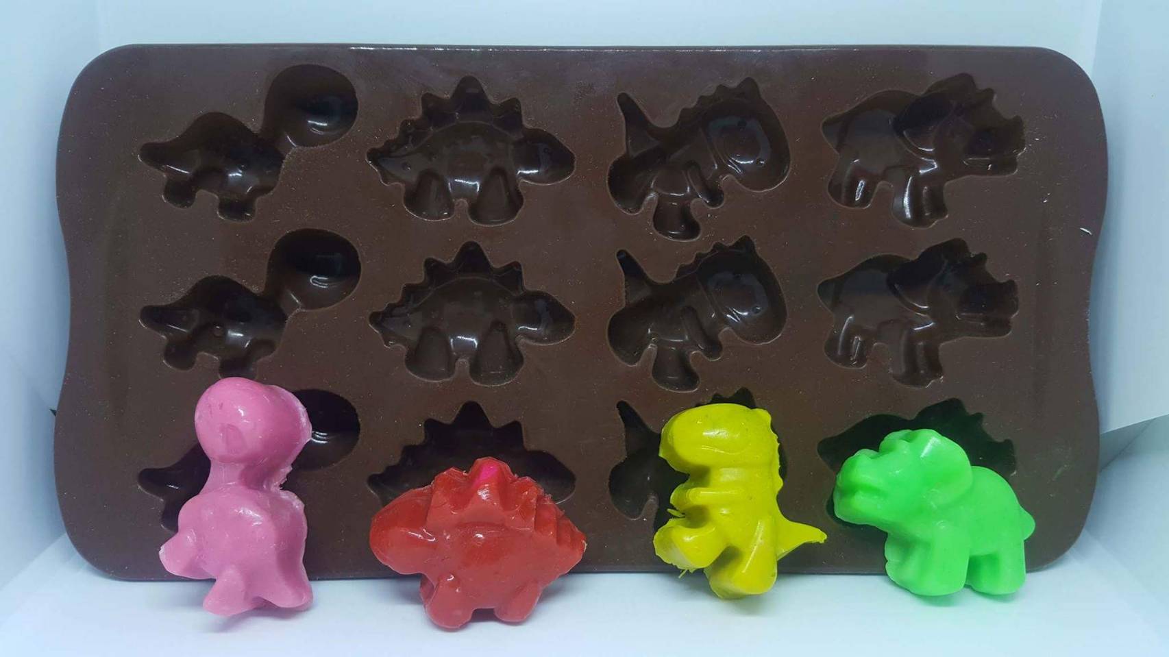 ผลิตชิ้นงานจากแม่พิมพ์ซิลิโคนด้วยพลาสติกปั้นได้ Molastic